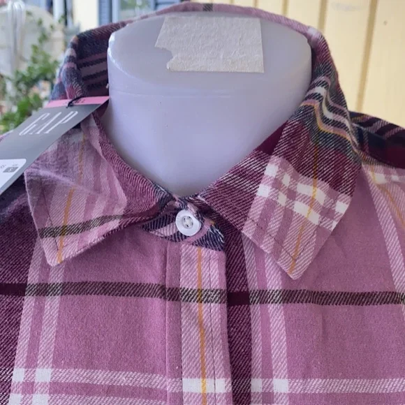 GAP boyfriend women’s flannel shirt - Picture 3 of 4